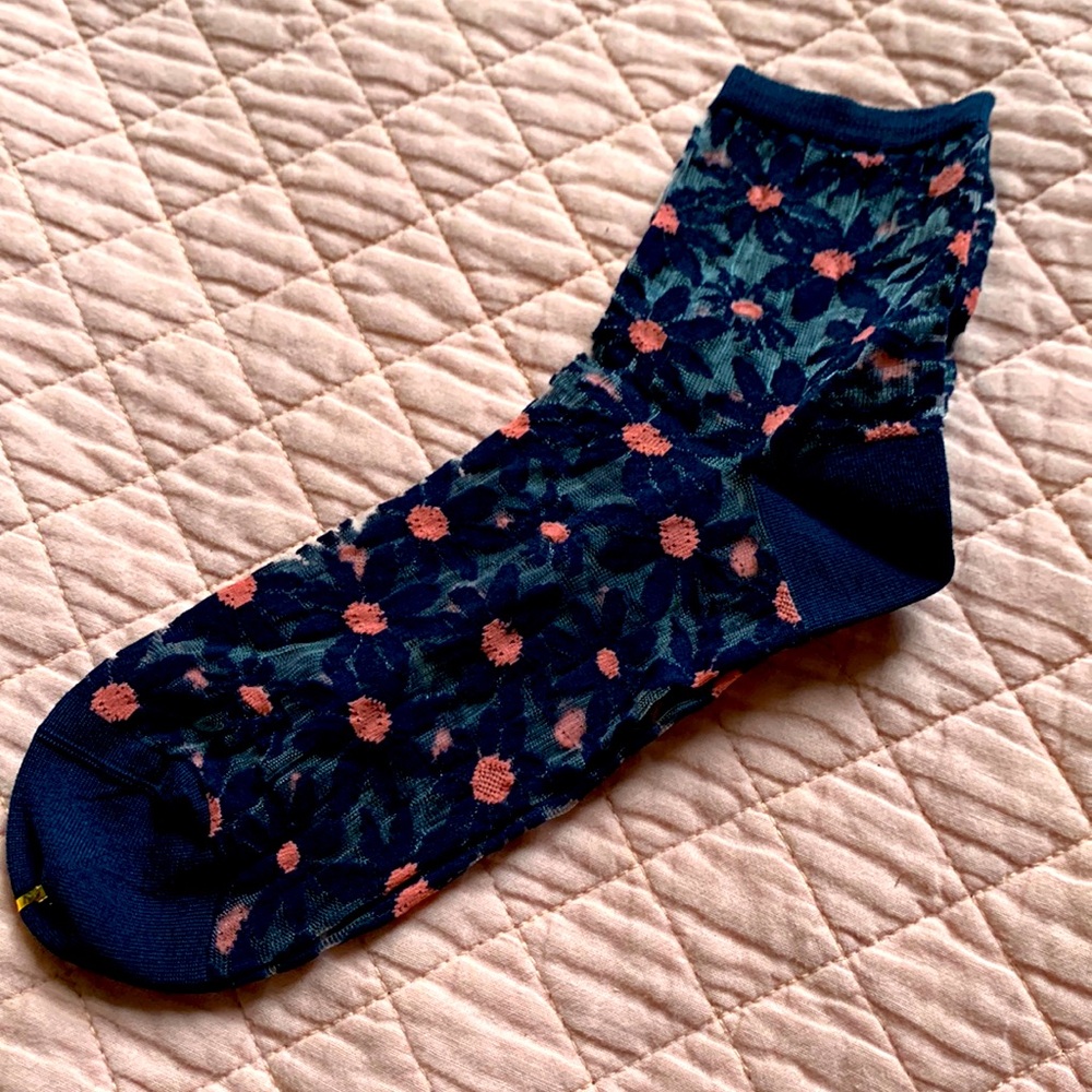 LONDON BRAND - Sheer Nylon short socks with blue / pink flowers - EU 37 - 39,5